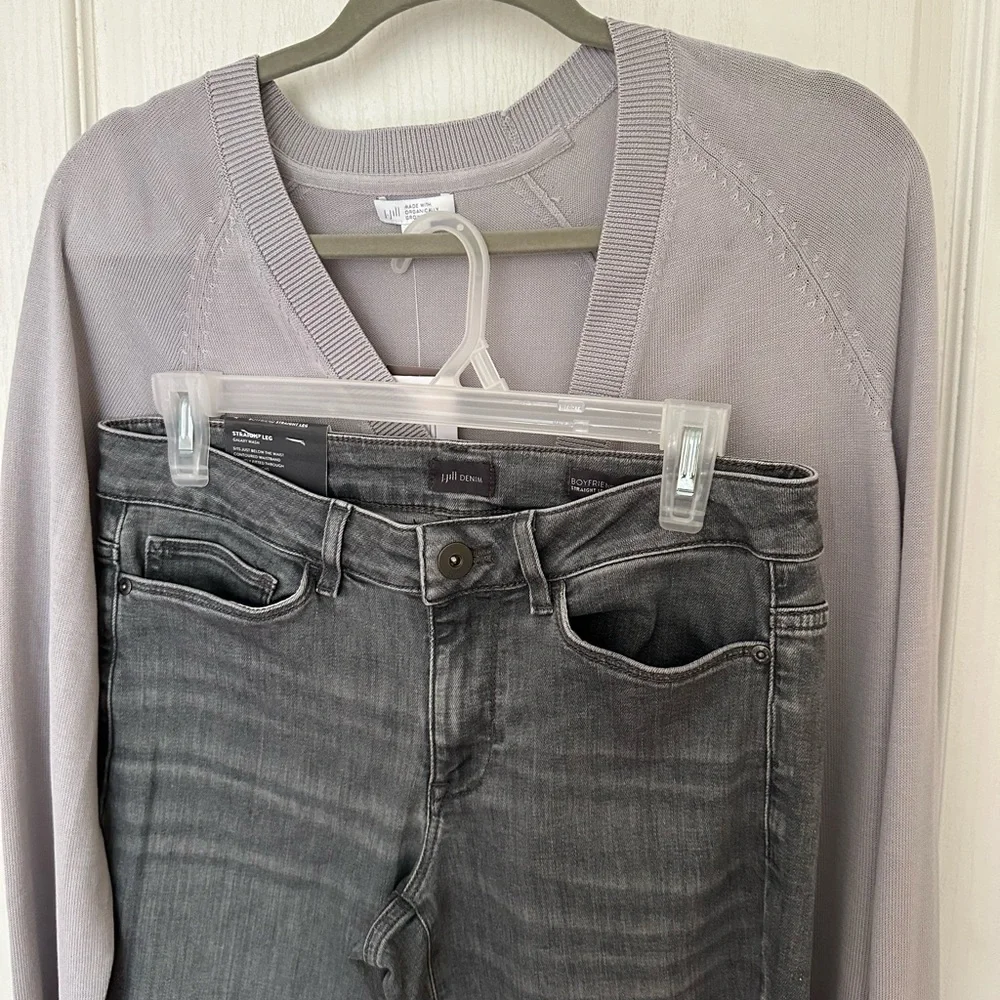 2 of NWT j. jill Woman’s Gray Jacket & Jeans, Sz S/4